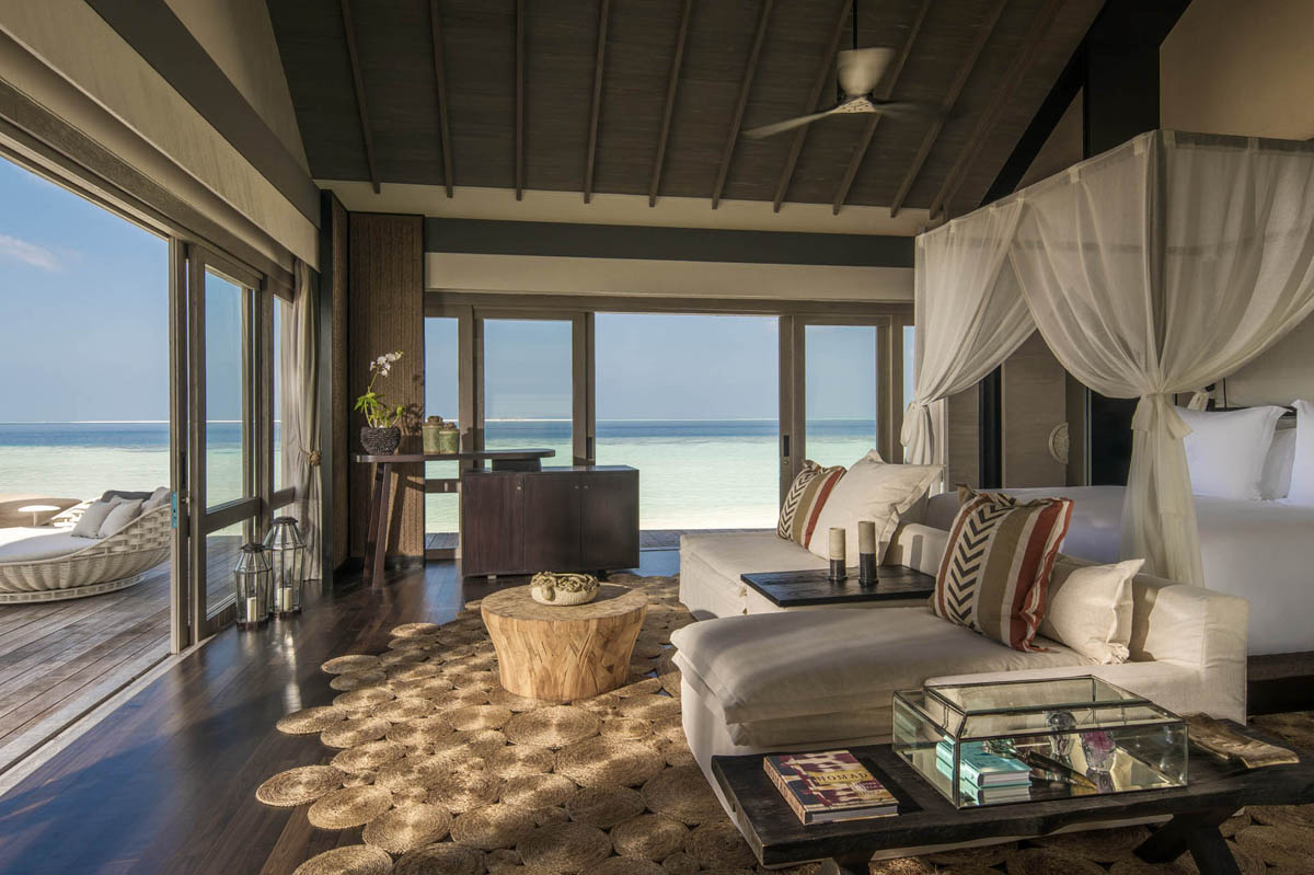 Three-Bedroom Beach Villa</div>